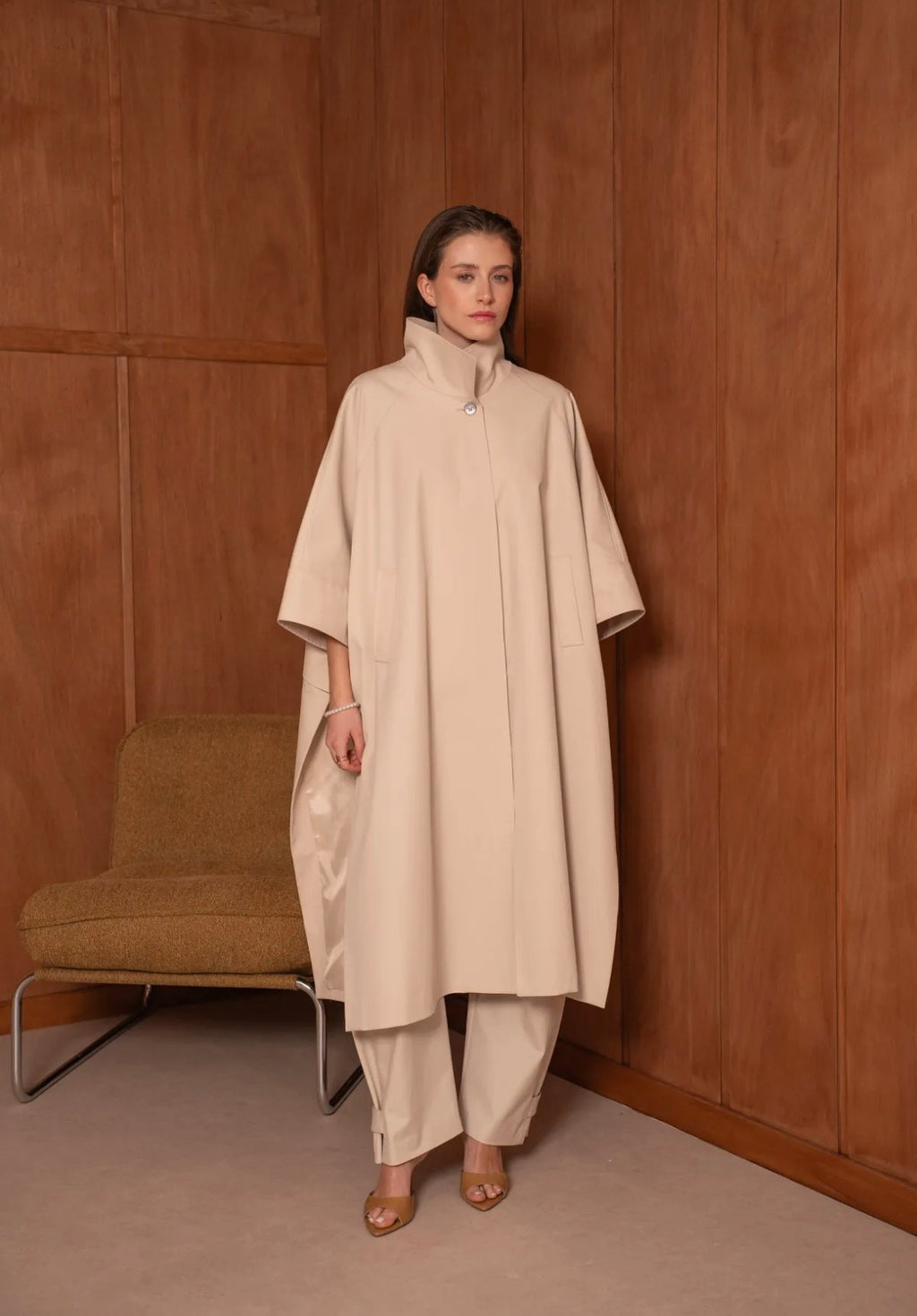 TRENCH CAPE OFF-WHITE