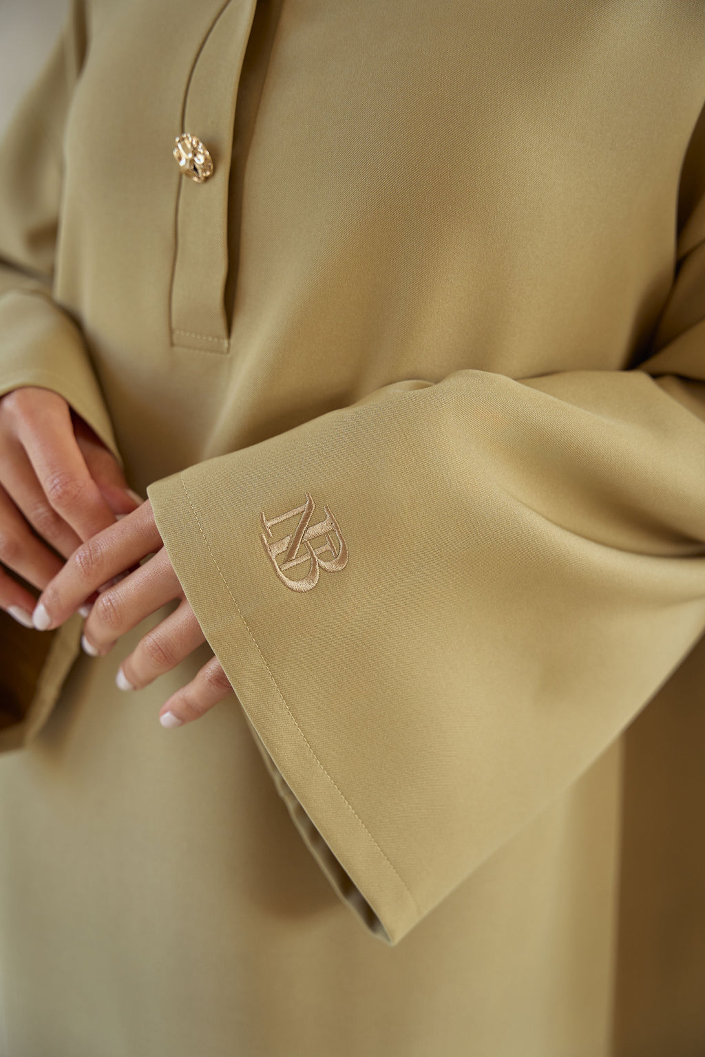 Essential Abaya- Sage