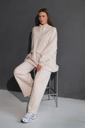 Jogging Suit- Ecru 3 delig.