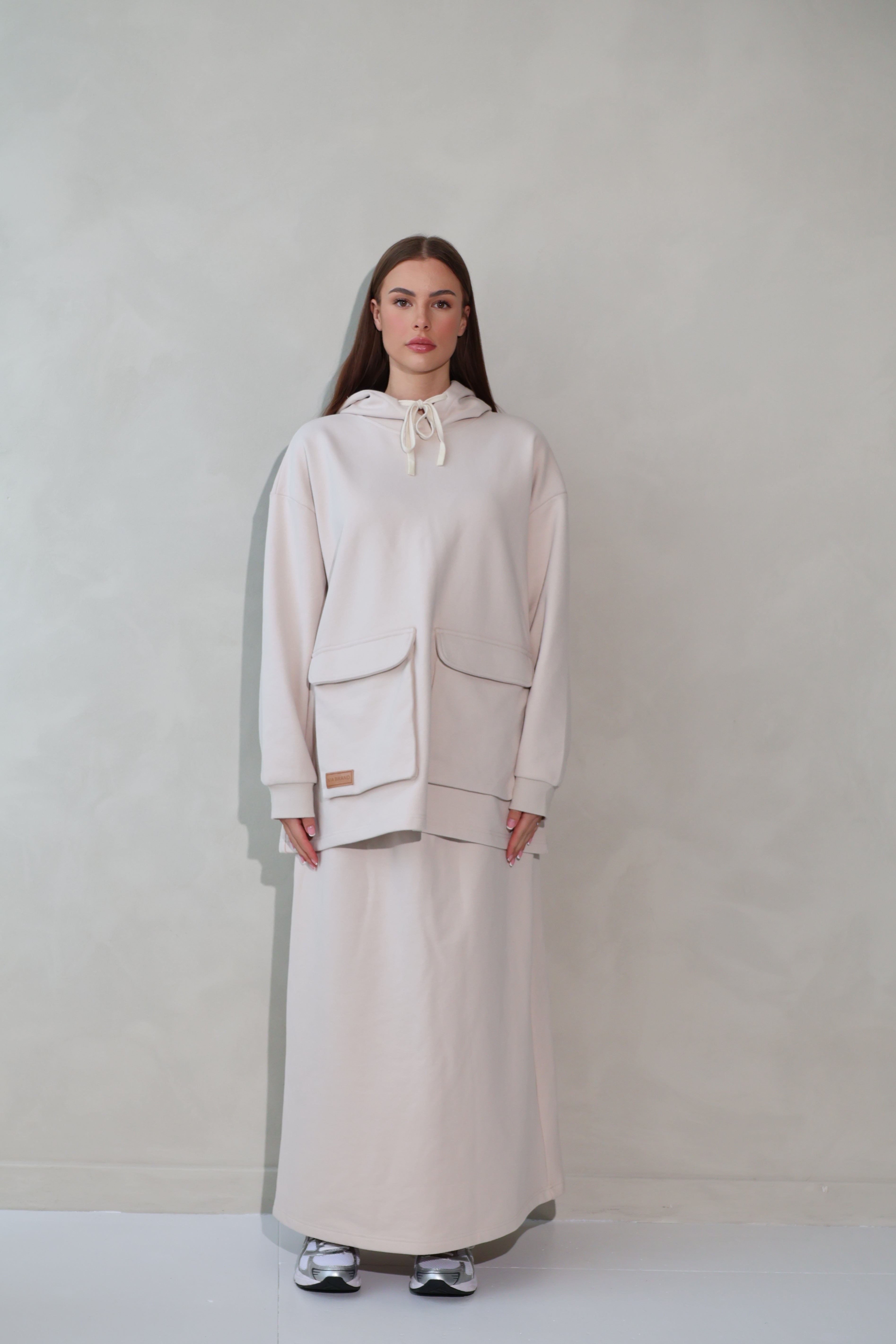 Jogging Suit- Ecru 3 delig.